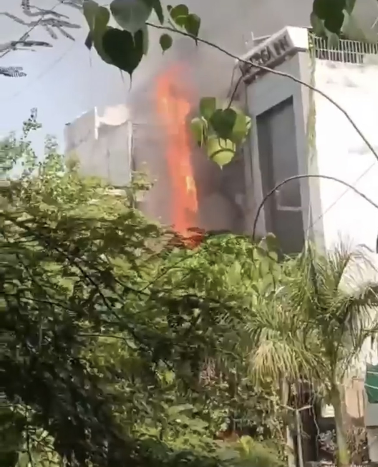 New Delhi, India – At least 21 people have died and 40 others have been injured after a deadly fire broke out at a hotel in the Indian capital, Delhi.